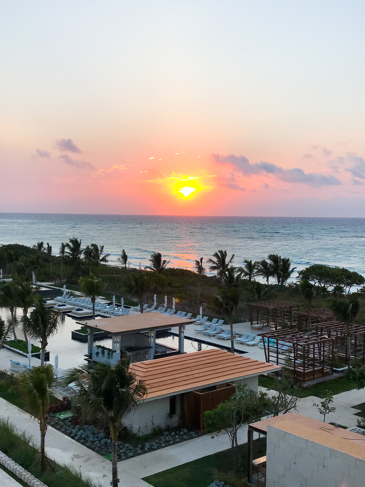 UNICO 20 87 Hotel Riviera Maya Review featured by popular South Carolina blogger, The Southern Style Guide