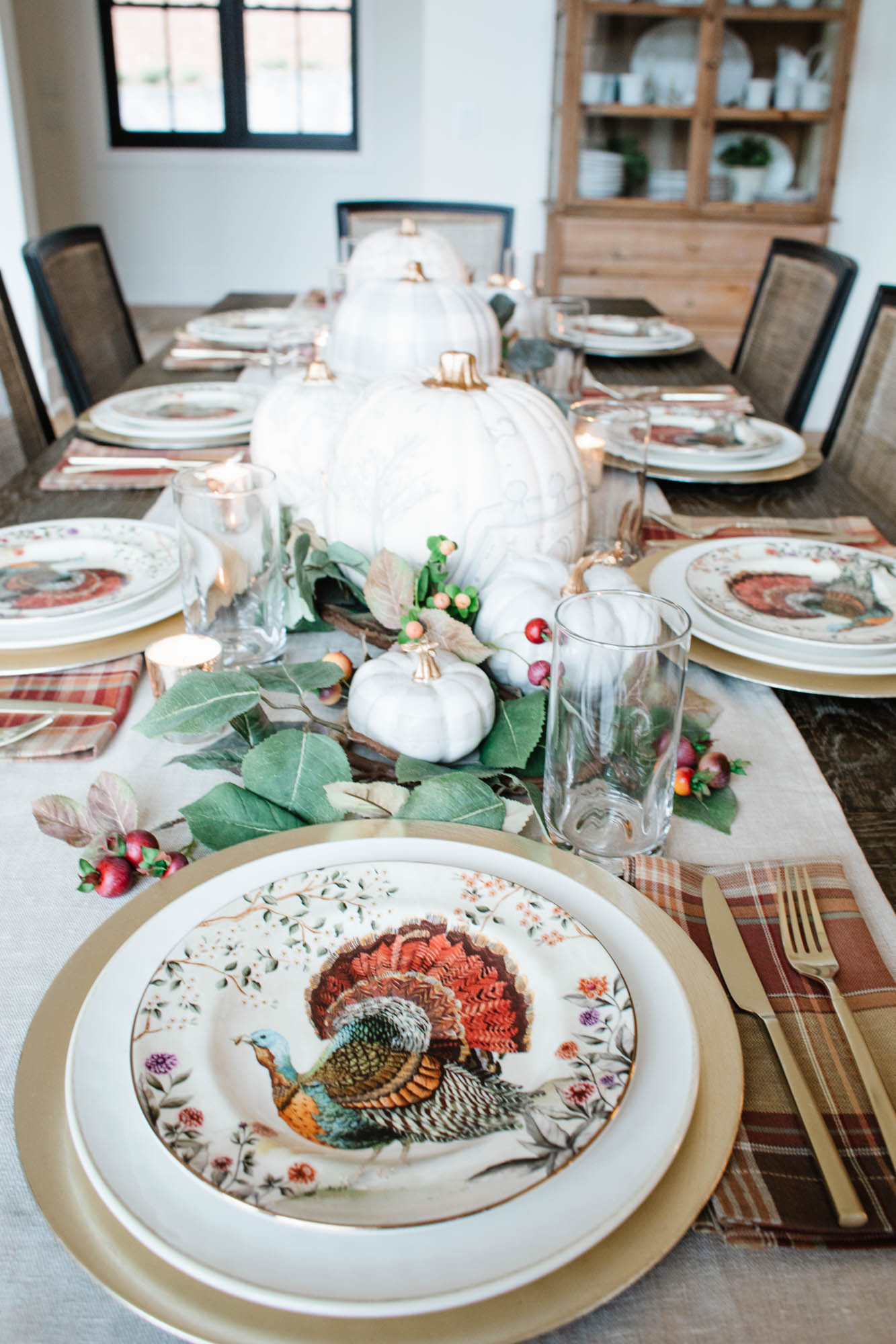 Thanksgiving Table Decor 
