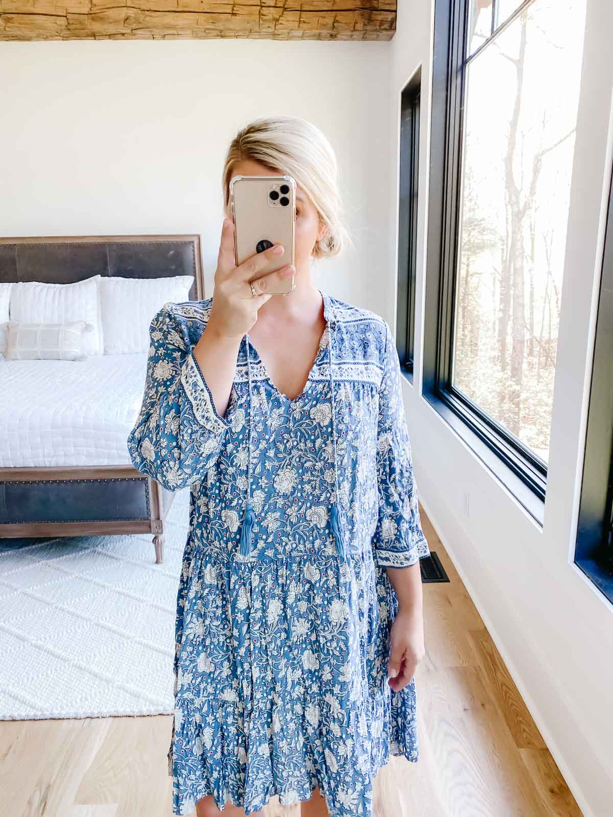 Daily Look, Blue floral dress