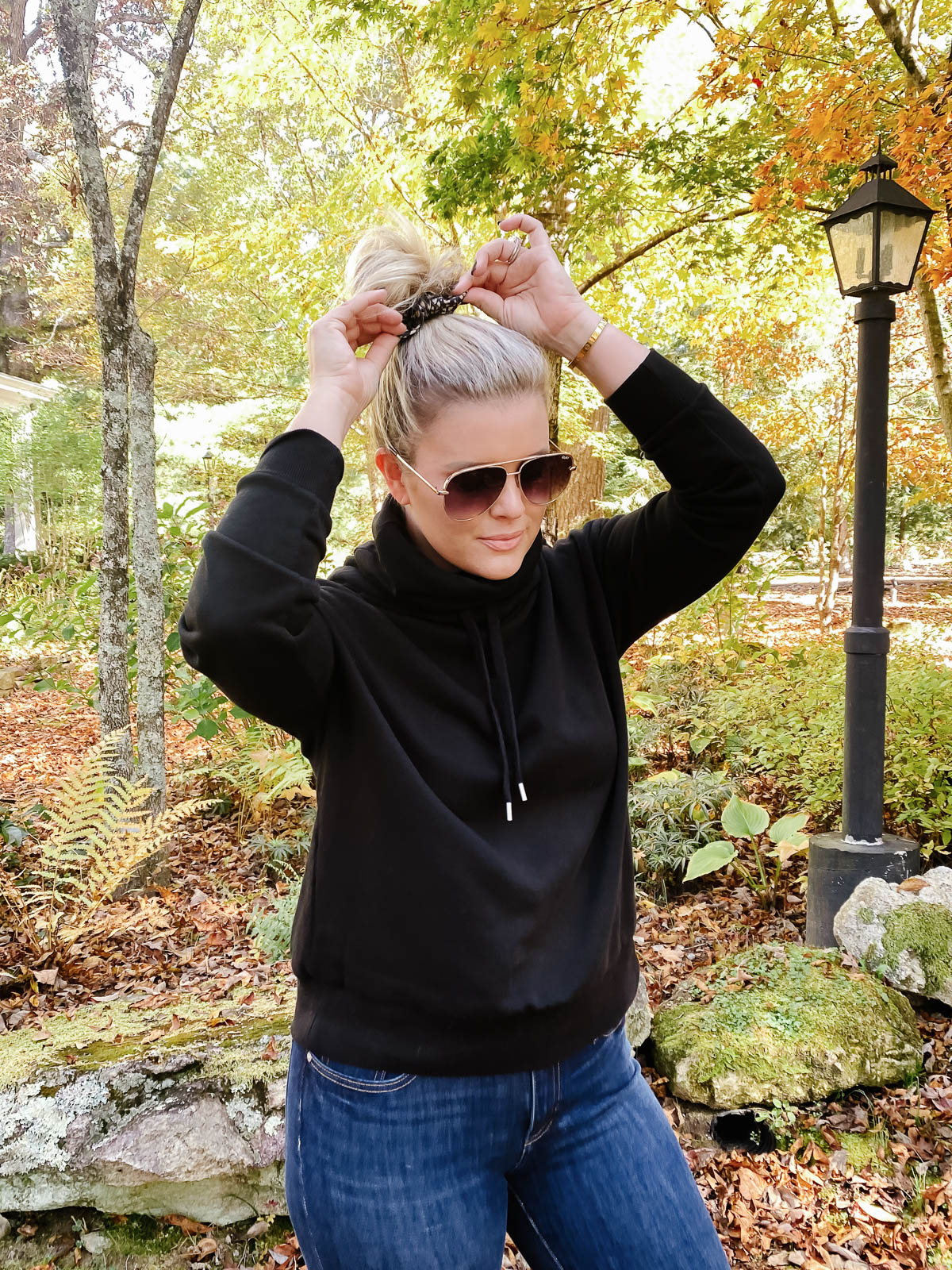 Casual black hoodie from Banana Republic worn by Cristin Cooper