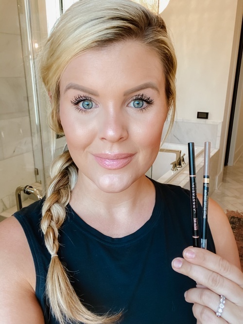 Anastasia Brow Wiz Dupe to fill in eyebrows after microblading. 