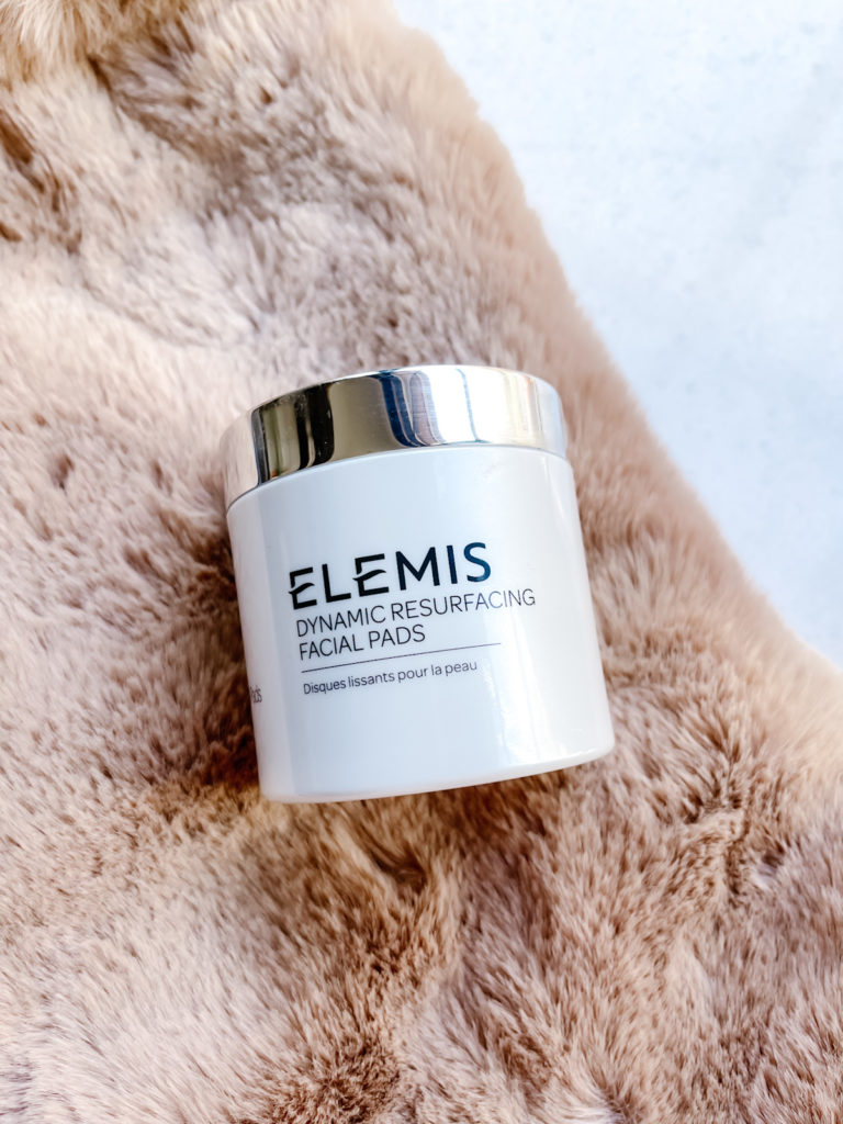 ELEMIS Dynamic Resurfacing Pads come in a travel size